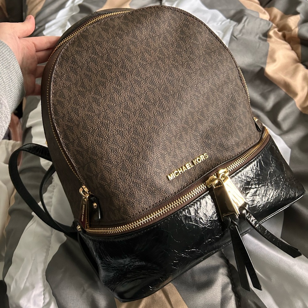 Michael Kors Rhea Medium Backpack - Picture 3 of 7